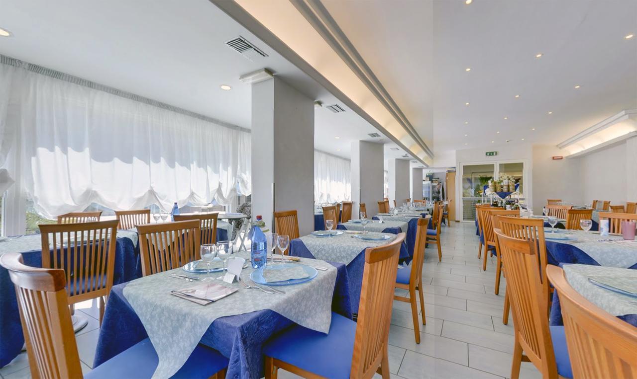 Hotel Margareth Riccione Exteriér fotografie